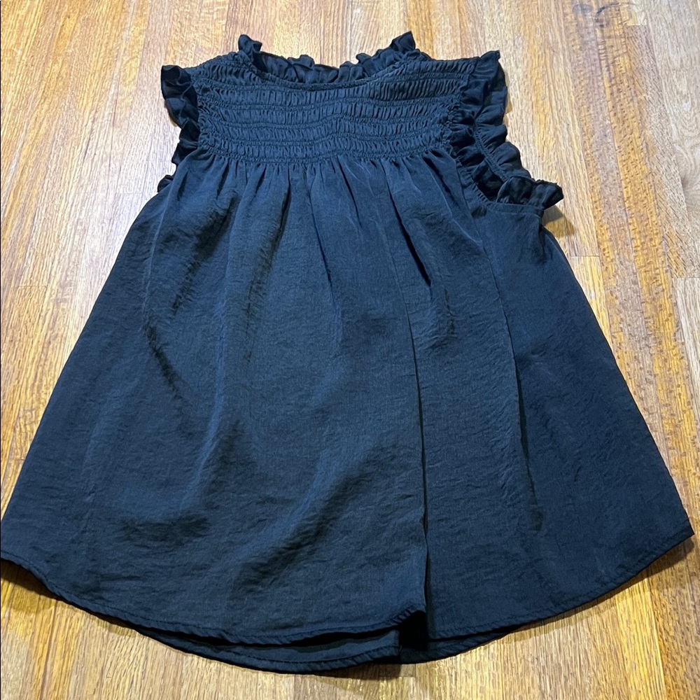 Glam Women Small Black Ruffle Smocked Sleeveless Keyhole Back Fit Flare Top